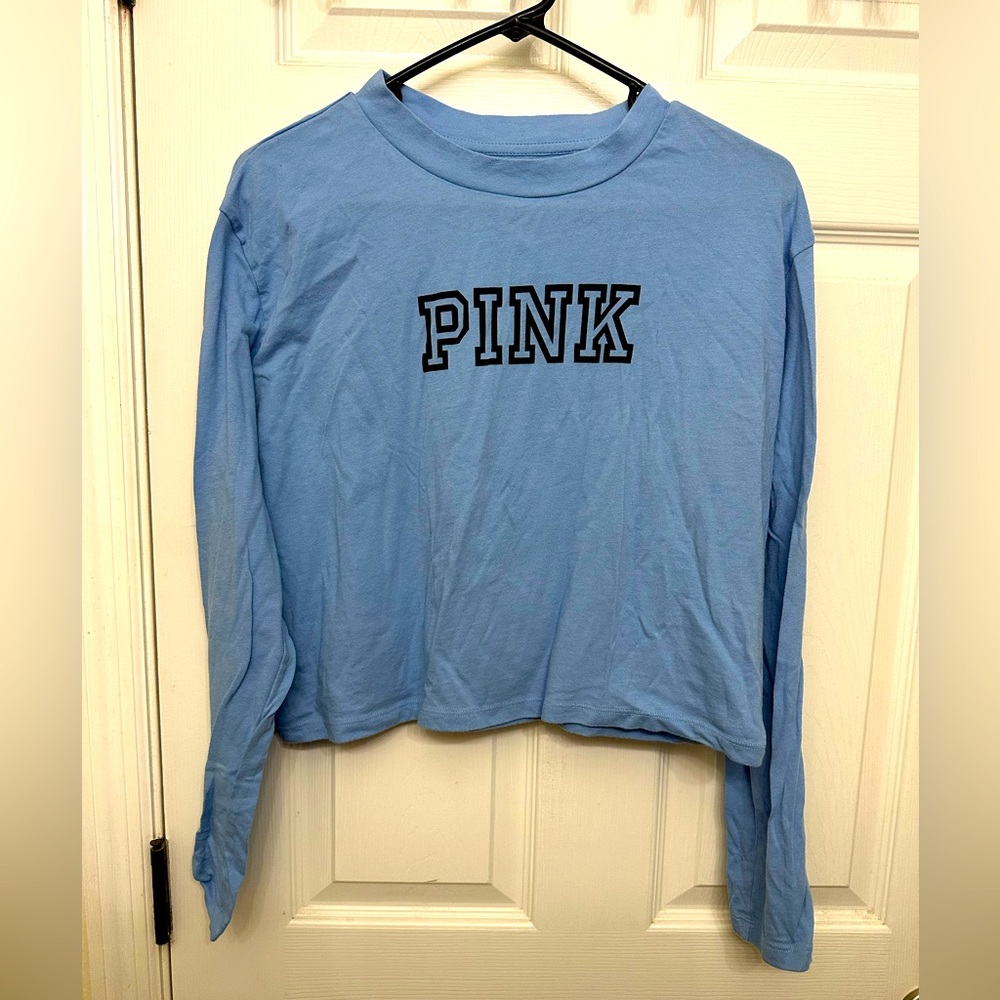 Victoria’s Secret Pink Cropped long sleeve t-shirt blue, size small